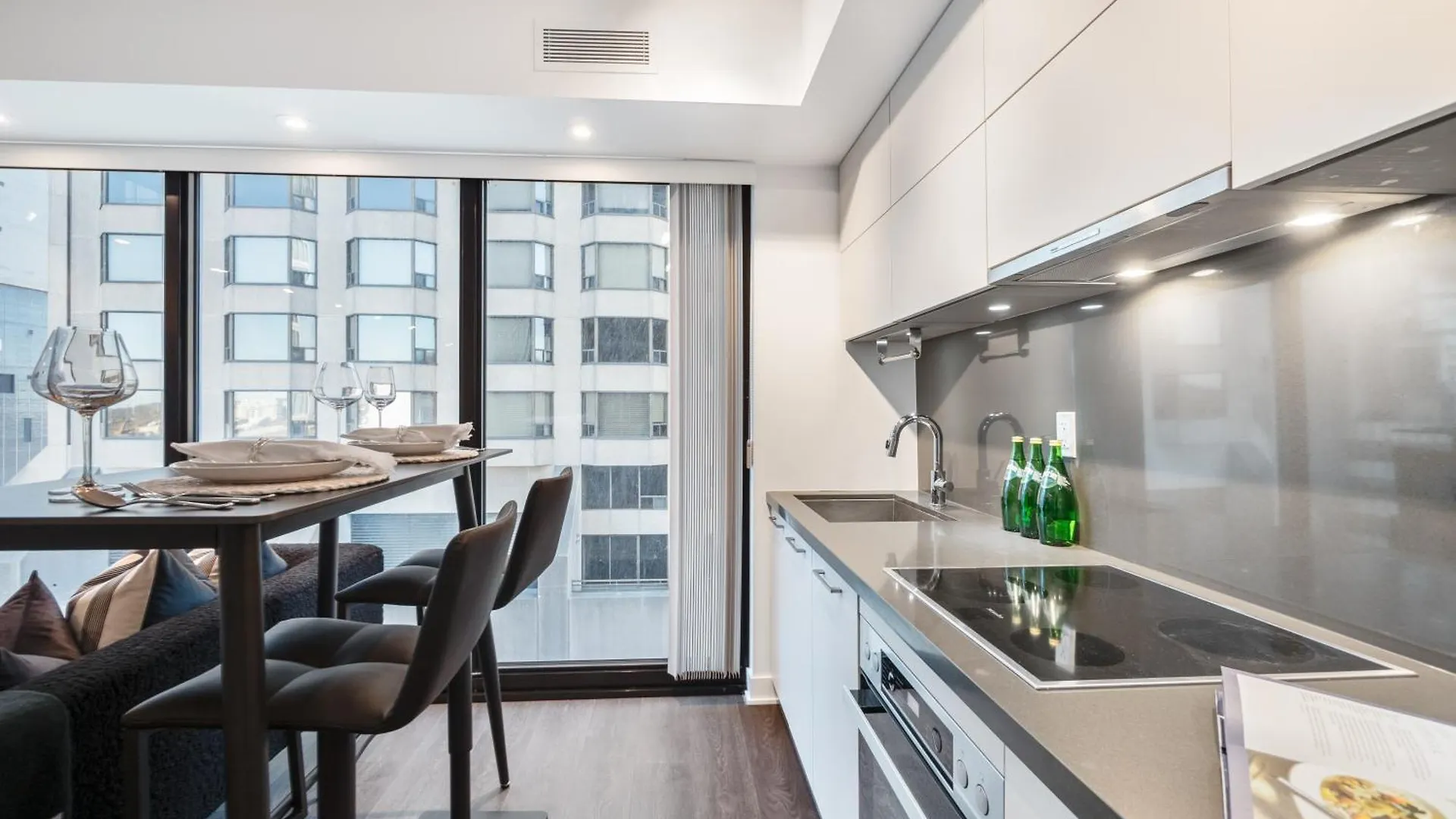 Daire The Estate - Yorkville Toronto Kanada