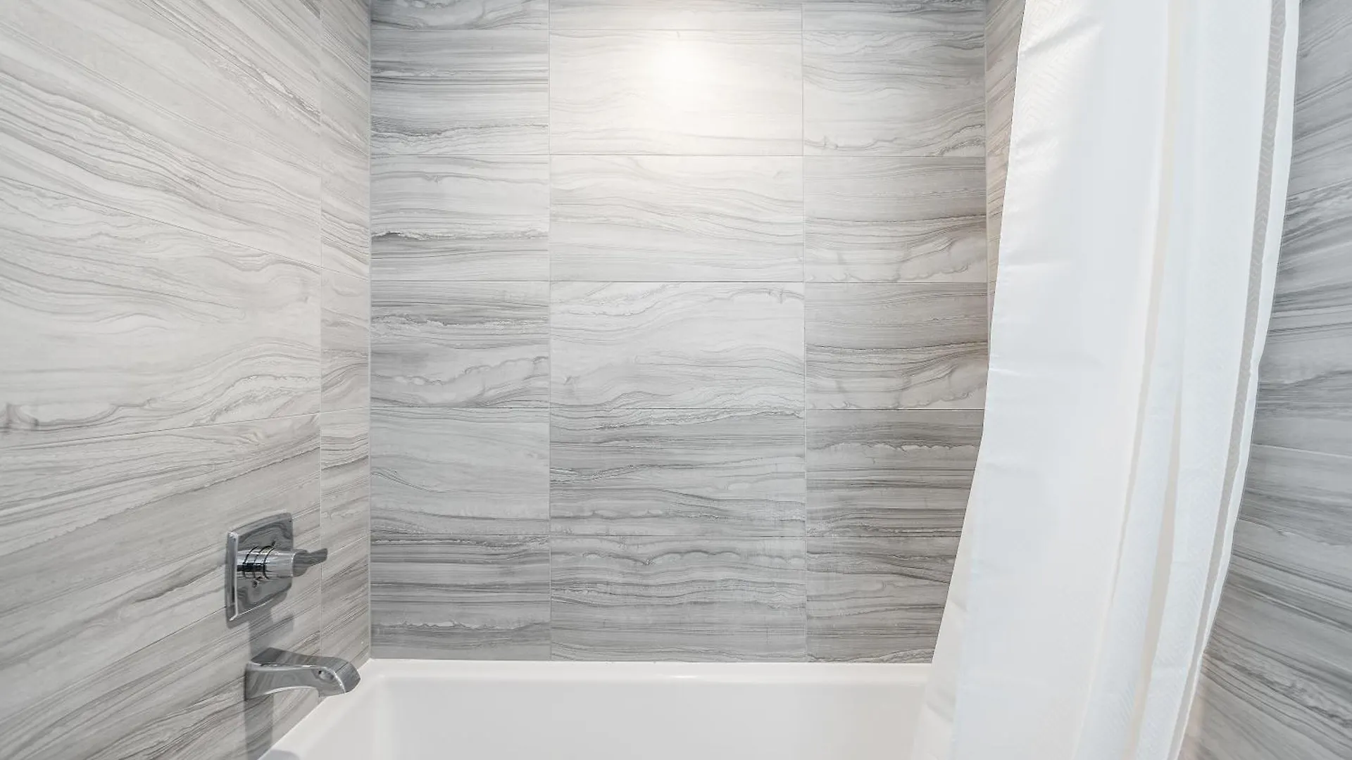 Daire The Estate - Yorkville Toronto